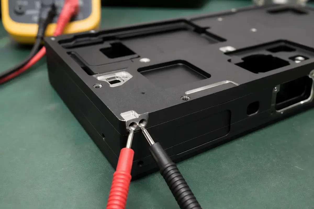 Is Aluminum Oxide Conductive? Anodized CNC Parts Explained