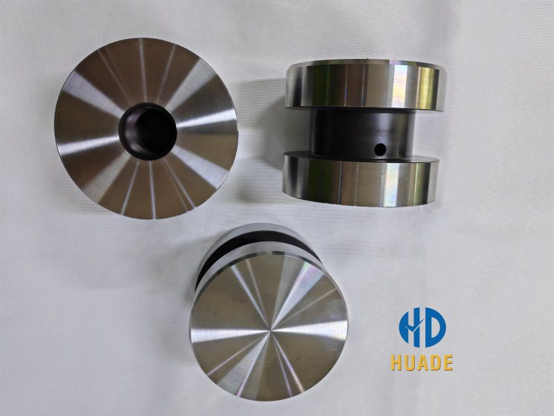 Disco ranhurado usinado em CNC em aço inoxidável com tolerância de ±0,01 mm