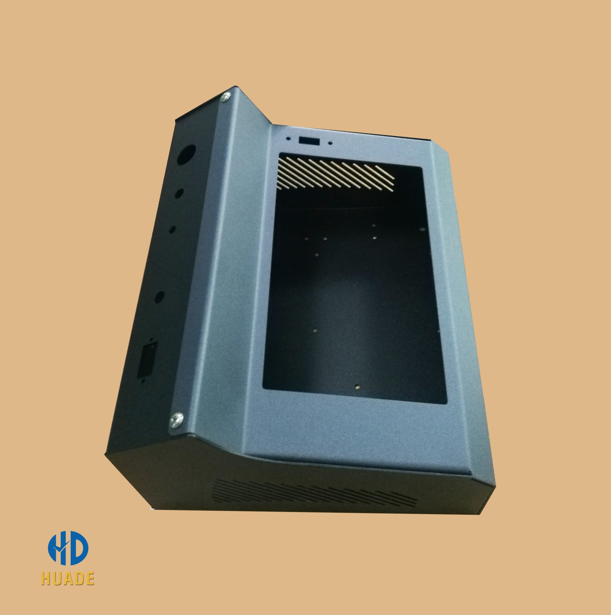 Fabricação em chapa metálica de gabinete CNC para equipamentos de controle industrial