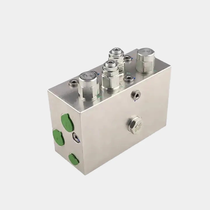 Hydraulic valve manifold block CNC machining with precision threaded ports